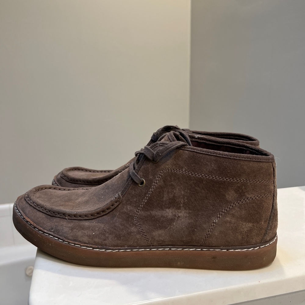 UGG Brown Suede Chukka Boots